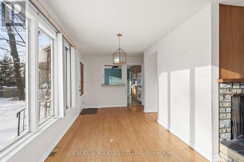 2626 Elmhurst Street, Ottawa, ON - Indoor Photo Showing Other Room