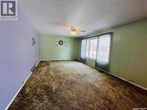 500 Reed Street, Morse, SK - Indoor Photo Showing Other Room