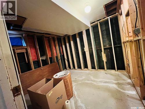 500 Reed Street, Morse, SK - Indoor Photo Showing Other Room