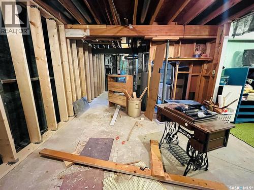 500 Reed Street, Morse, SK - Indoor Photo Showing Basement