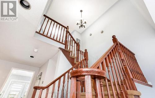 5050 Bunton Crescent, Burlington, ON - Indoor Photo Showing Other Room