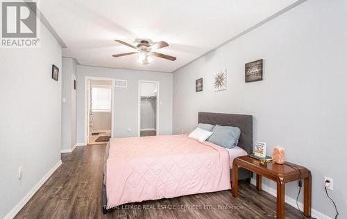 5050 Bunton Crescent, Burlington, ON - Indoor Photo Showing Bedroom
