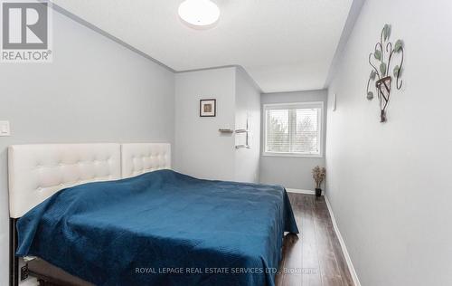 5050 Bunton Crescent, Burlington, ON - Indoor Photo Showing Bedroom
