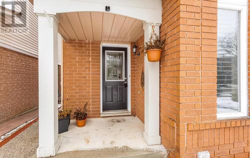 5050 Bunton Crescent, Burlington, ON - Outdoor With Exterior