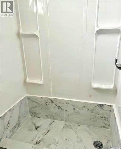 1450 Alexandra Street, Regina, SK - 