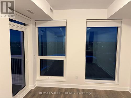 1205 - 3240 William Coltson Ave Avenue, Oakville, ON - Indoor Photo Showing Other Room