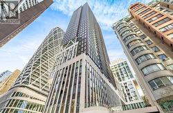 1706 - 238 SIMCOE STREET  Toronto, ON M5T 0E2
