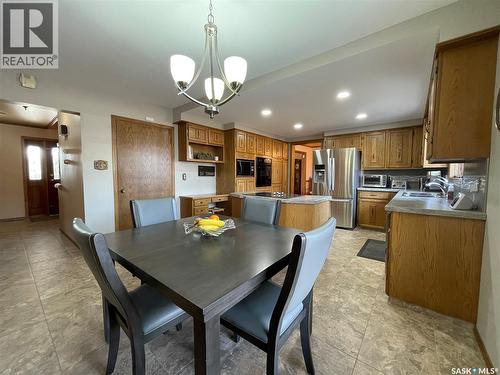 38 Sunset Drive N, Yorkton, SK - Indoor Photo Showing Dining Room