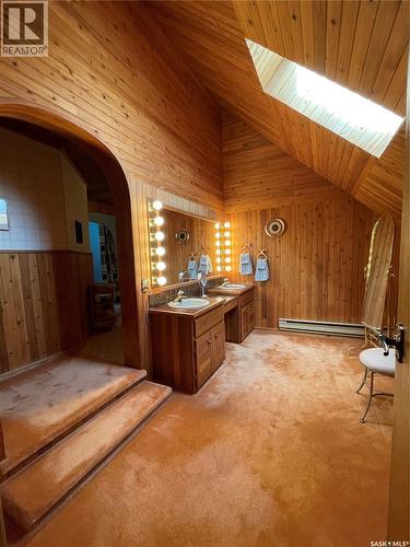 38 Sunset Drive N, Yorkton, SK - Indoor Photo Showing Other Room