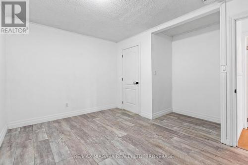 396 Fairview Road, Fort Erie (Crescent Park), ON - Indoor Photo Showing Other Room