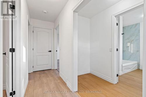 Upper level of the back unit. - 396 Fairview Road, Fort Erie (Crescent Park), ON - Indoor Photo Showing Other Room