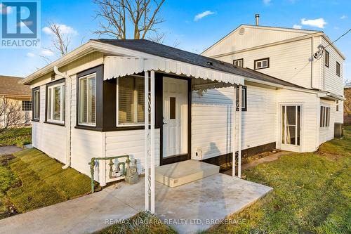 396 Fairview Road, Fort Erie (Crescent Park), ON - Outdoor