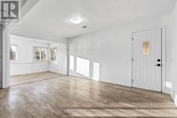 Own entrance, open concept and very bright! - 