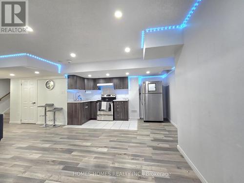 170 Golden Springs Drive, Brampton, ON - Indoor