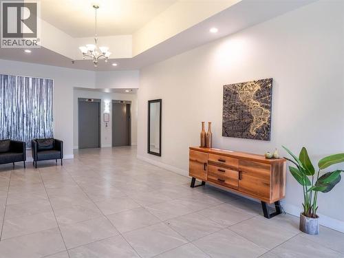 1007 55 Tenth Street, New Westminster, BC - Indoor Photo Showing Other Room