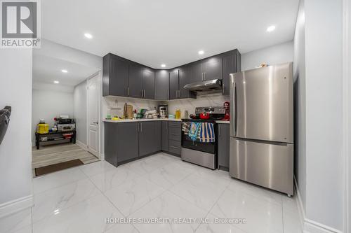 1 Pattulo Drive, Caledon, ON - Indoor Photo Showing Kitchen With Stainless Steel Kitchen