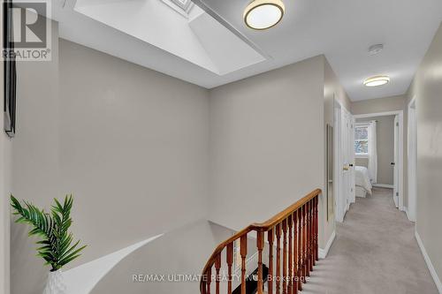 74 Robinson Crescent, Whitby, ON - Indoor Photo Showing Other Room