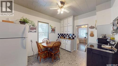 416 T Avenue S, Saskatoon, SK - Indoor