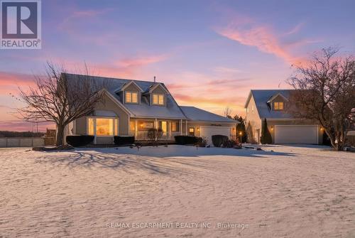 5940 YOUNG STREET  Grimsby, ON L0R 2A0