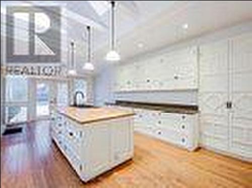 26 Summerhill Avenue, Toronto, ON - Indoor