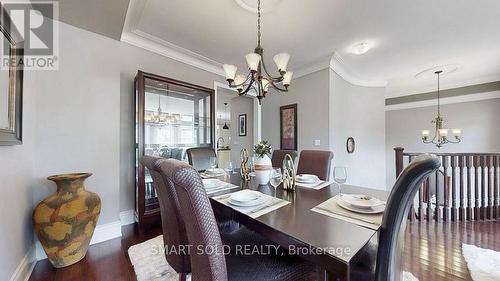 4123 Shipp Drive, Mississauga, ON - Indoor Photo Showing Dining Room