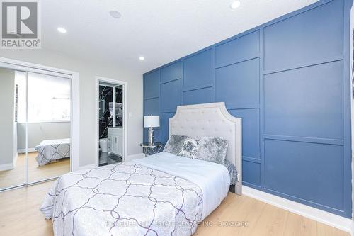 103 Salisbury Circle, Brampton, ON - Indoor Photo Showing Bedroom