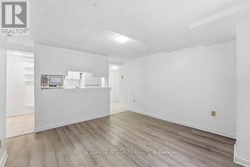 2 - 1151 Maitland Avenue, Ottawa, ON - Indoor Photo Showing Other Room