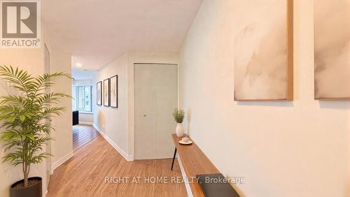 1901 - 234 Rideau Street, Ottawa, ON - Indoor Photo Showing Other Room