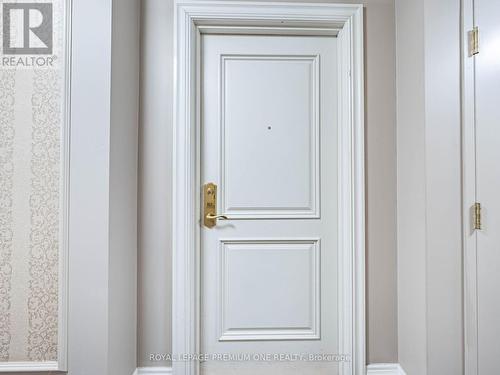 815 - 9225 Jane Street, Vaughan, ON -  Photo Showing Other Room