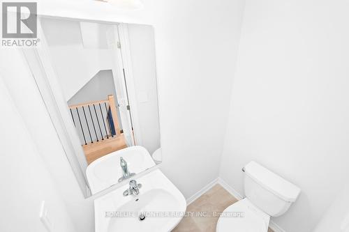 8 - 5979 Saigon Street, Mississauga, ON - Indoor Photo Showing Bathroom