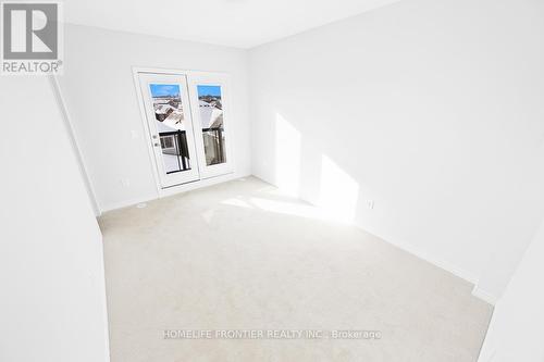 8 - 5979 Saigon Street, Mississauga, ON - Indoor Photo Showing Other Room