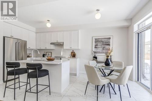 432 Kennedy Circle, Milton, ON - Indoor