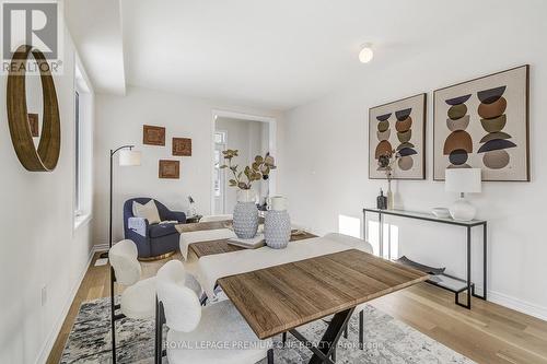 432 Kennedy Circle, Milton, ON - Indoor Photo Showing Dining Room