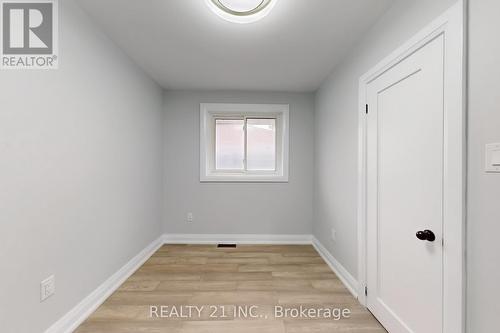 7 Stoney Creek Drive, Toronto, ON - Indoor Photo Showing Other Room