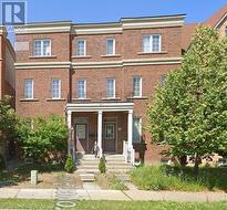 SECOND FLOOR ROOM - 18 TROYER AVENUE  Toronto, ON M3J 3S6