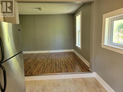 2 - 227 Nottawasaga Street, Orillia, ON - Indoor Photo Showing Other Room