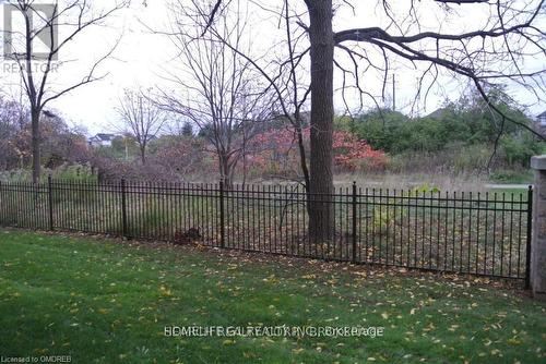 103 - 1490 Bishops Gate, Oakville, ON 