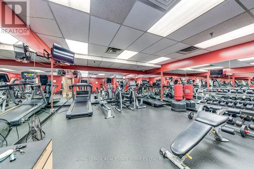 405 - 240 Scarlett Road, Toronto, ON - Indoor Photo Showing Gym Room