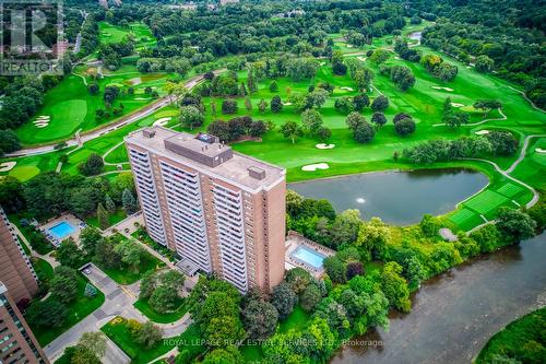 405 - 240 Scarlett Road, Toronto, ON - Outdoor