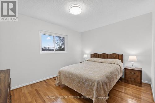 54 Camberley Court, Toronto, ON - Indoor Photo Showing Bedroom