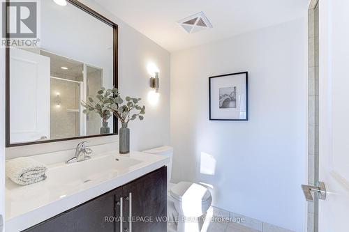 2123 - 500 Doris Avenue, Toronto, ON - Indoor Photo Showing Other Room