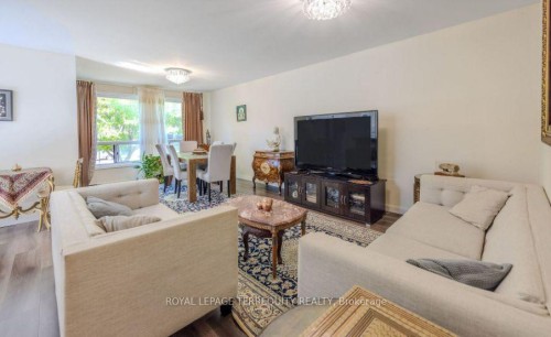 25 Bailey Crescent, Aurora, ON 