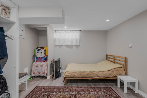 25 Bailey Crescent, Aurora, ON 