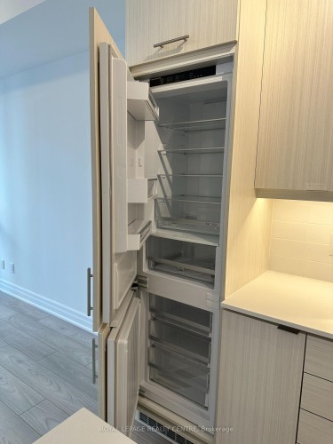 1903-36 Elm Drive W, Mississauga, ON - Indoor