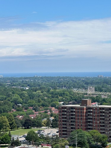1903-36 Elm Drive W, Mississauga, ON - Outdoor With View