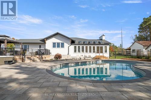 New pool liner and heater in 2022 - 340 Roland Road, Pelham (North Pelham), ON 