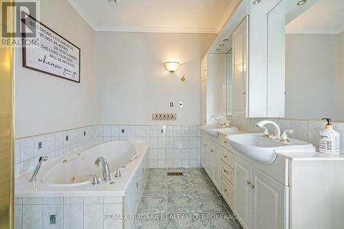 340 Roland Road, Pelham (North Pelham), ON 