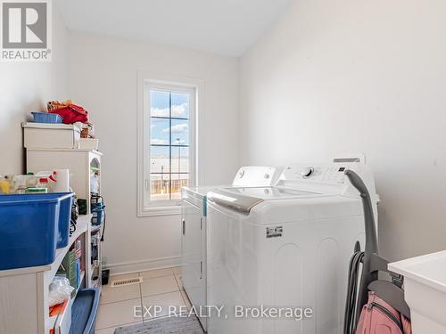 2 Angela Street, Bradford West Gwillimbury, ON - Indoor Photo Showing Laundry Room