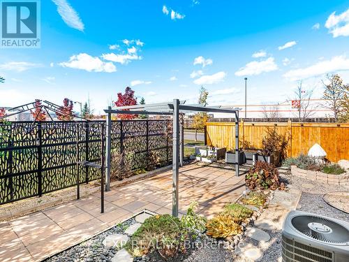 2 Angela Street, Bradford West Gwillimbury, ON - Outdoor