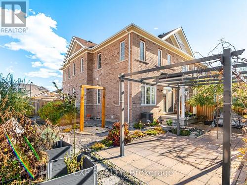 2 Angela Street, Bradford West Gwillimbury, ON - Outdoor